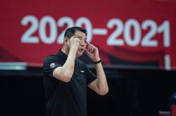 开云体育中国官方-包含篮球球员取得生涯新峰值表现的词条